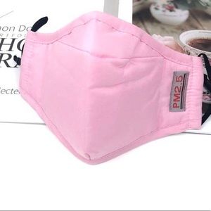 Light Pink Face Mask With Filter